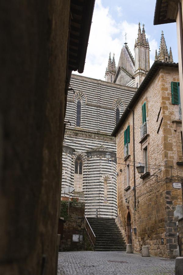 Ad Un Passo Dal Duomo Apartment Orvieto Ngoại thất bức ảnh